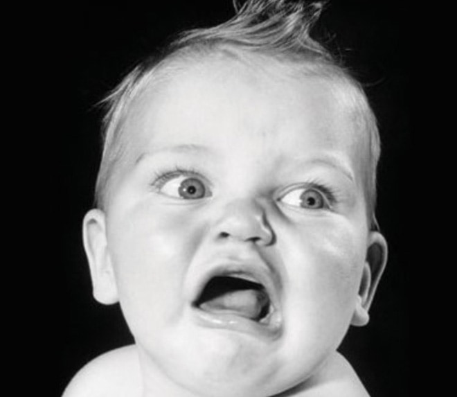 Illustration of the financial-distress phase of a bubble, with prices rolling over from the peak